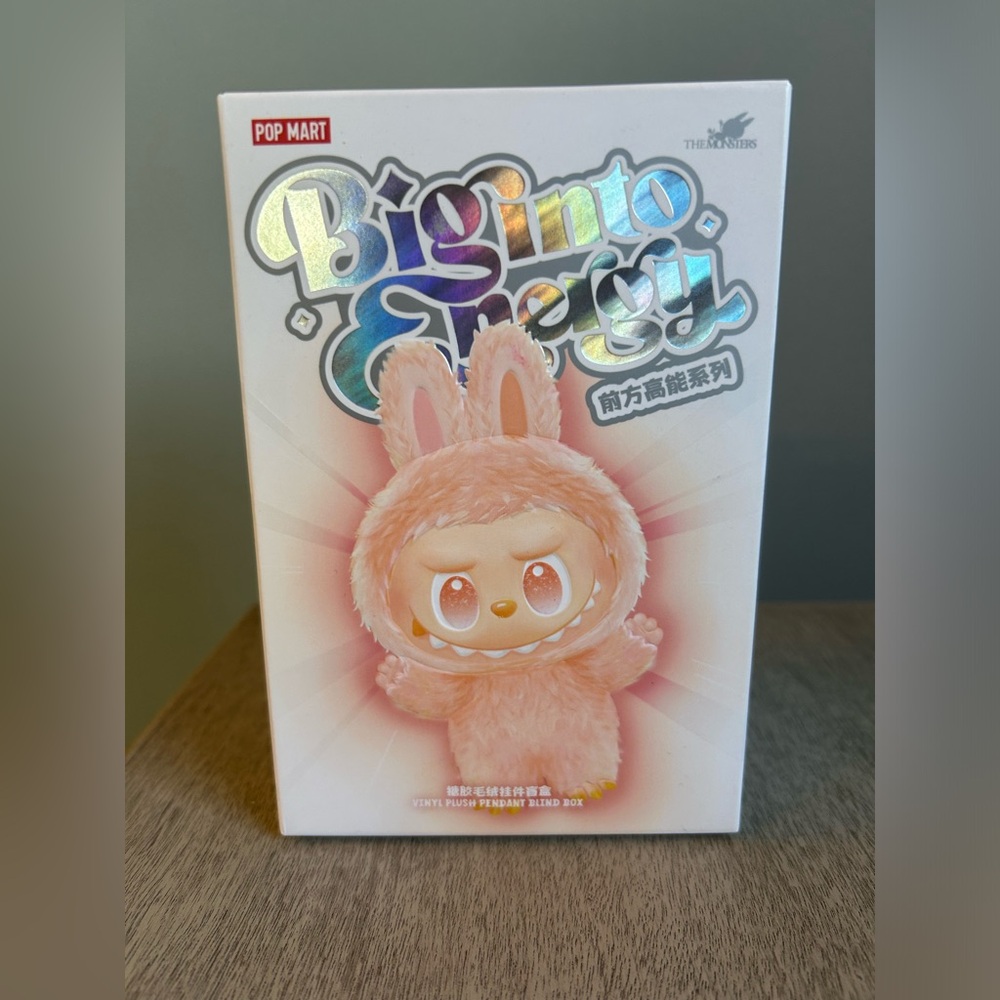 Pop Mart Labubu